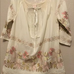 Sundance embroideredTop